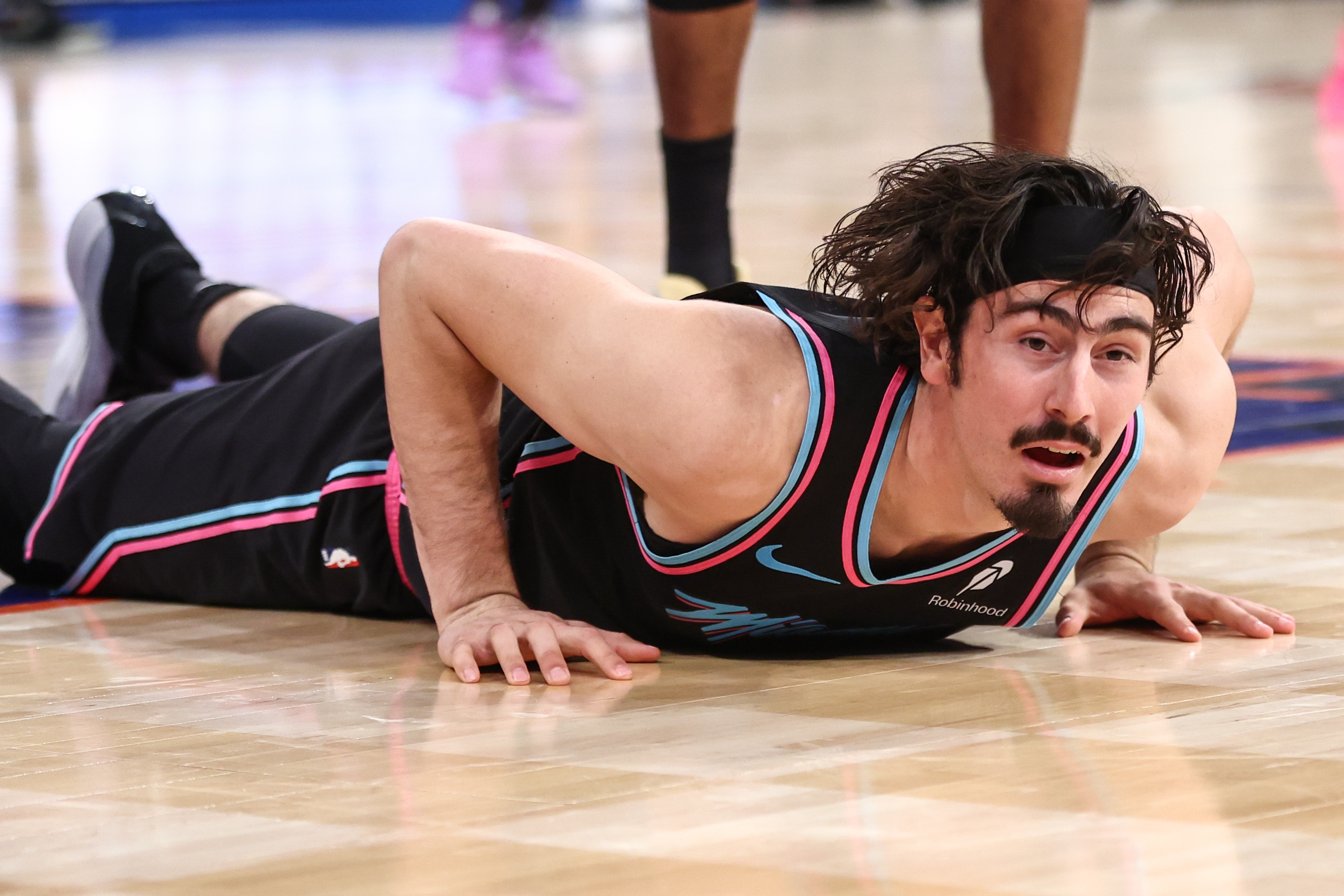 kaiyun-哈克斯：努力帮助我们核心球员给他们更多活力 做好该做的争胜